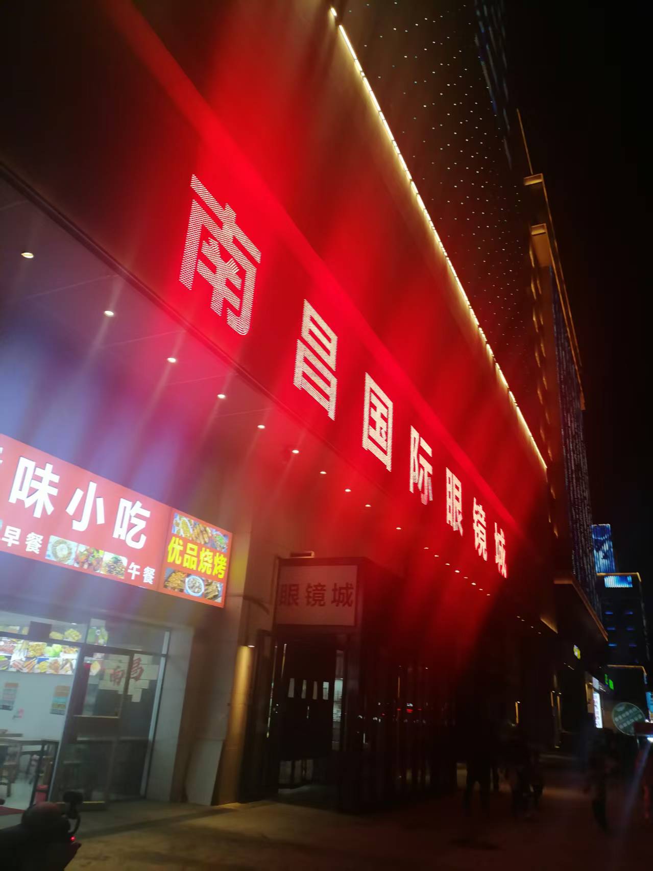 晚上在这里清洗宾馆水箱 不锈钢水箱(图2)